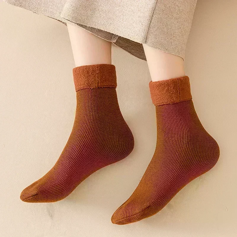 Smiley Vintage Furr Odour Free Socks for All Season