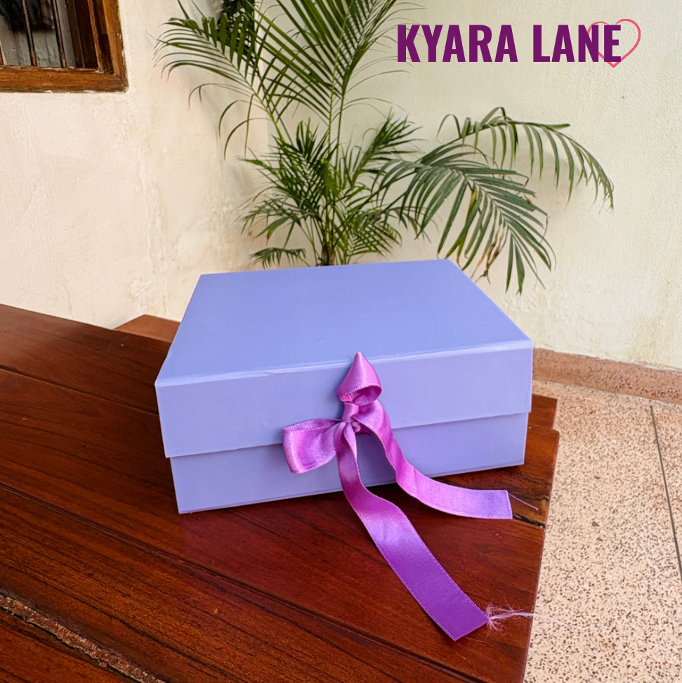 Premium Kyaralane Stunning Gift Box With 3 Free Rings Set