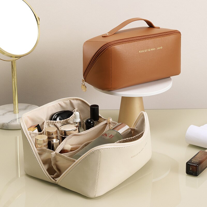 Sleen MAKEUP TRAVEL BAG - (Buy 1 Get 1 Free) 😍